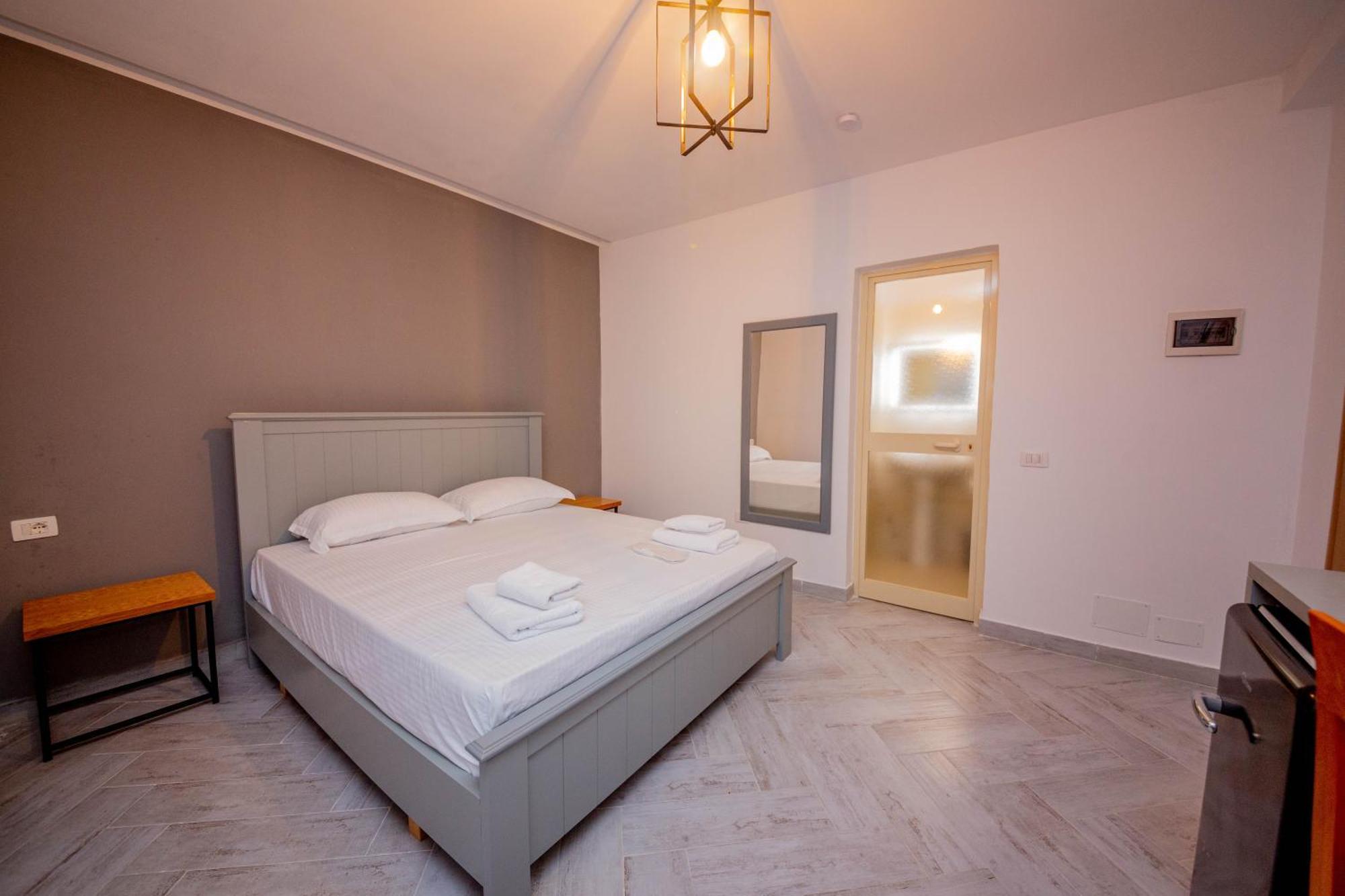 Aerial Hotel & Spa Vlore Room photo